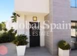 Resale - VILLA -
LA NUCÍA - Costa Blanca