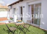 Resale - HOUSE -
LOS ALCÁZARES