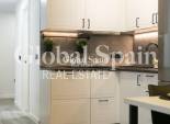 Venta - APARTAMENTO -
TORREVIEJA - Center