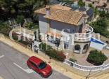 Wederverkoop - VILLA -
VILLAMARTÍN - Costa Blanca