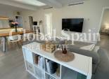 Resale - VILLA -
ORIHUELA - Inland