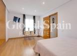 Revente - APPARTEMENT -
TORREVIEJA - Center