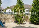 Wederverkoop - APPARTEMENT -
POLOP - Alberca