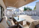 Wiederverkauf - VILLA -
TORREVIEJA - Costa Blanca