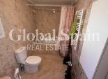 Odsprzedaż - WILLA  -
TORREVIEJA - 