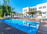 Wiederverkauf - VILLA -
ALICANTE - CAMPOAMOR