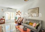 Revente - APPARTEMENT -
TORREVIEJA - Costa Blanca