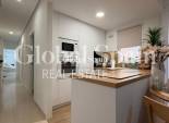 Resale - APARTMENT -
TORREVIEJA - Center