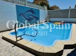 Odsprzedaż - WILLA  -
TORREVIEJA - 