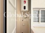 Wederverkoop - APPARTEMENT -
TORREVIEJA - Torrevieja