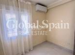 Wederverkoop - HUIS -
TORREVIEJA - Calas blanca