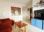 Revente - APPARTEMENT -
TORREVIEJA - Playa de los Locos