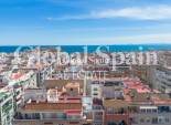 Revente - PENTHOUSE -
TORREVIEJA - Playa del cura