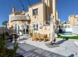 Wiederverkauf - VILLA -
ORIHUELA COSTA - Costa Blanca