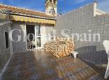 Venta - APARTAMENTO -
LA ZENIA - Costa Blanca