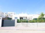 Resale - VILLA -
ALGORFA - Inland