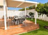 Resale - VILLA -
TORREVIEJA - Costa Blanca