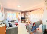 Wederverkoop - APPARTEMENT -
TORREVIEJA - Playa De Los Náufragos