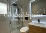Venta - APARTAMENTO -
TORREVIEJA - Playa del Cura