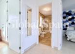 Venta - VILLA -
MAR MENOR GOLF RESORT - Inland