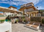 Wiederverkauf - VILLA -
LOS MONTESINOS - La Herrada