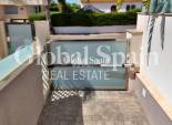 Wederverkoop - VILLA -
ORIHUELA COSTA - VILLAMARTÍN