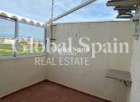 Wiederverkauf - HAUS -
ORIHUELA COSTA - Punta Prima