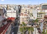 Resale - APARTMENT -
TORREVIEJA - Puerto
