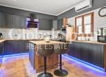 Wederverkoop - HUIS -
TORREMENDO - Costa Blanca