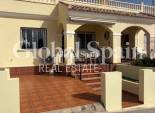 Resale - House -
ALGORFA
