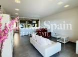 Resale - HOUSE -
GUARDAMAR DEL SEGURA - Costa Blanca