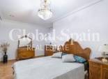 Venta - APARTAMENTO -
TORREVIEJA - Playa del Cura