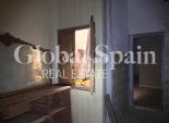 Resale - HOUSE -
JACARILLA - Inland