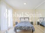 Wederverkoop - VILLA -
ALICANTE - El Campello