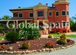 Wiederverkauf - VILLA -
ELCHE - Costa Blanca