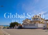 Wiederverkauf - VILLA -
TORREVIEJA - Torrevieja
