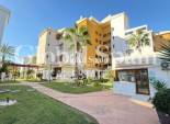 Resale - APARTMENT -
TORREVIEJA - Punta Prima