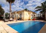 Wederverkoop - VILLA -
Formentera del Segura - Fincas de La Vega