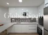 Wederverkoop - APPARTEMENT -
TORREVIEJA - Estacion de autobuses