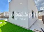 Wederverkoop - VILLA -
SAN MIGUEL DE SALINAS - Blue Lagoon - Galán