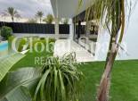 Neubau - VILLA -
MOLINA DEL SEGURA