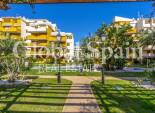 Resale - APARTMENT -
TORREVIEJA - Punta Prima