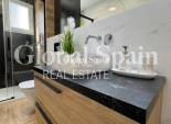 Revente - APPARTEMENT -
TORREVIEJA - Playa del Cura