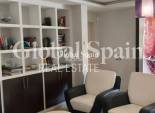 Wiederverkauf - VILLA -
TORREVIEJA - La Siesta