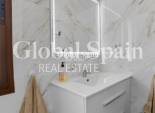 Wiederverkauf - VILLA -
TORREVIEJA - Costa Blanca