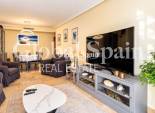 Revente - APPARTEMENT -
TORREVIEJA - torrevieja