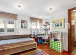 Venta - APARTAMENTO -
TORREVIEJA - Paseo maritimo