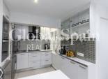 Wederverkoop - APPARTEMENT -
TORREVIEJA - Torretas