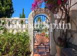Resale - VILLA -
CIUDAD QUESADA