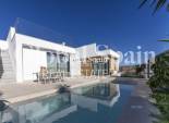 Nouvelle construction - VILLA -
BAÑOS Y MENDIGO - Altaona Golf